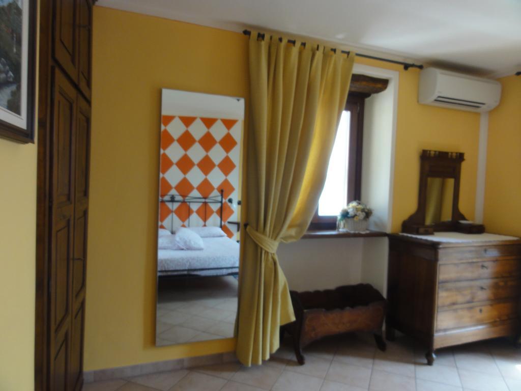 Casale Fe-Wo - Appartamenti Con Vista Lago Cannero Riviera Pokój zdjęcie
