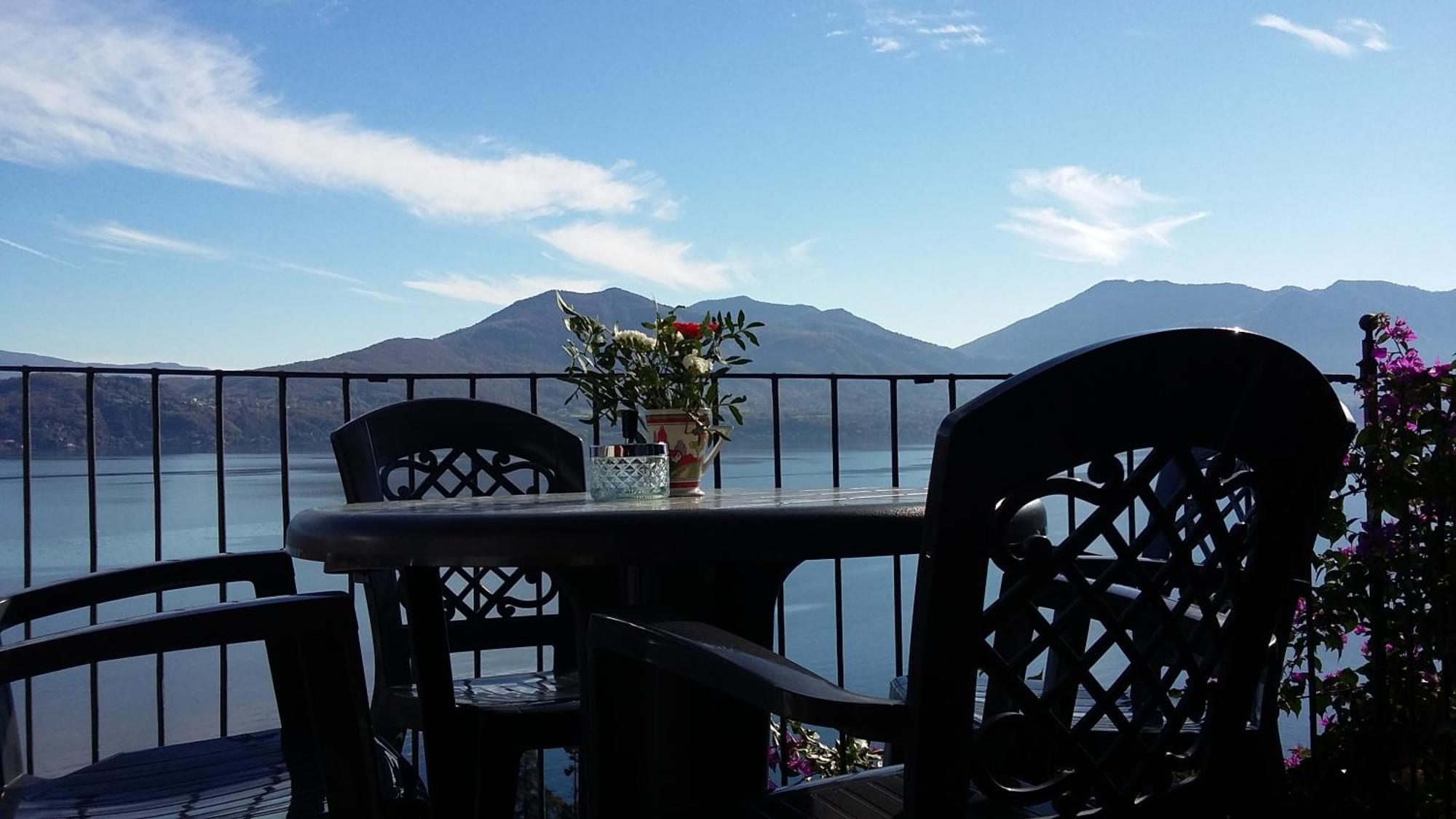 Casale Fe-Wo - Appartamenti Con Vista Lago Cannero Riviera Zewnętrze zdjęcie