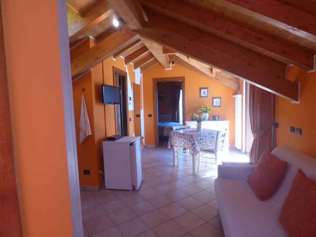 Casale Fe-Wo - Appartamenti Con Vista Lago Cannero Riviera Zewnętrze zdjęcie