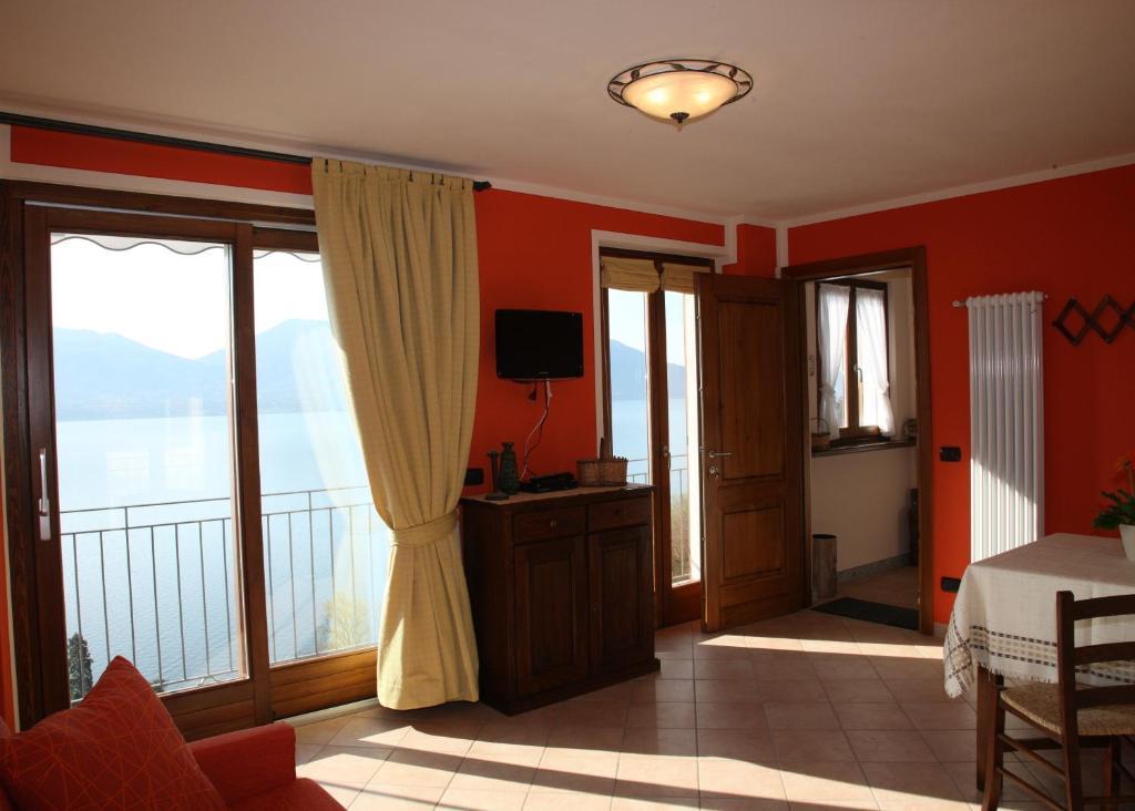 Casale Fe-Wo - Appartamenti Con Vista Lago Cannero Riviera Pokój zdjęcie