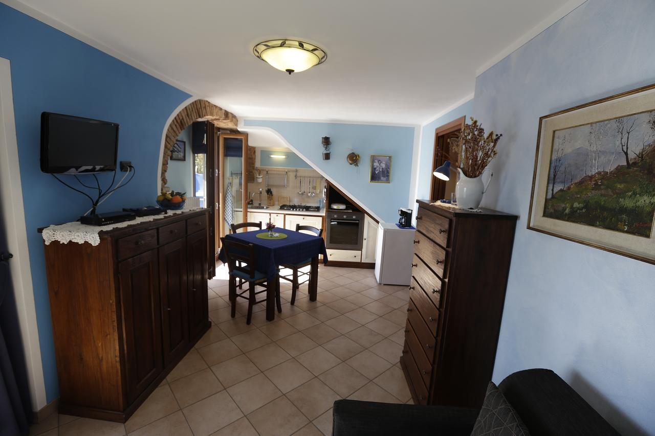 Casale Fe-Wo - Appartamenti Con Vista Lago Cannero Riviera Zewnętrze zdjęcie