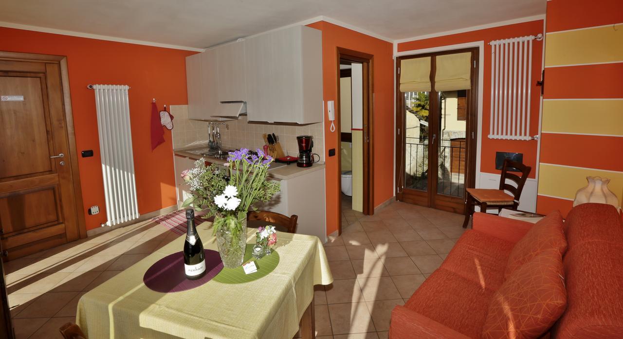 Casale Fe-Wo - Appartamenti Con Vista Lago Cannero Riviera Zewnętrze zdjęcie